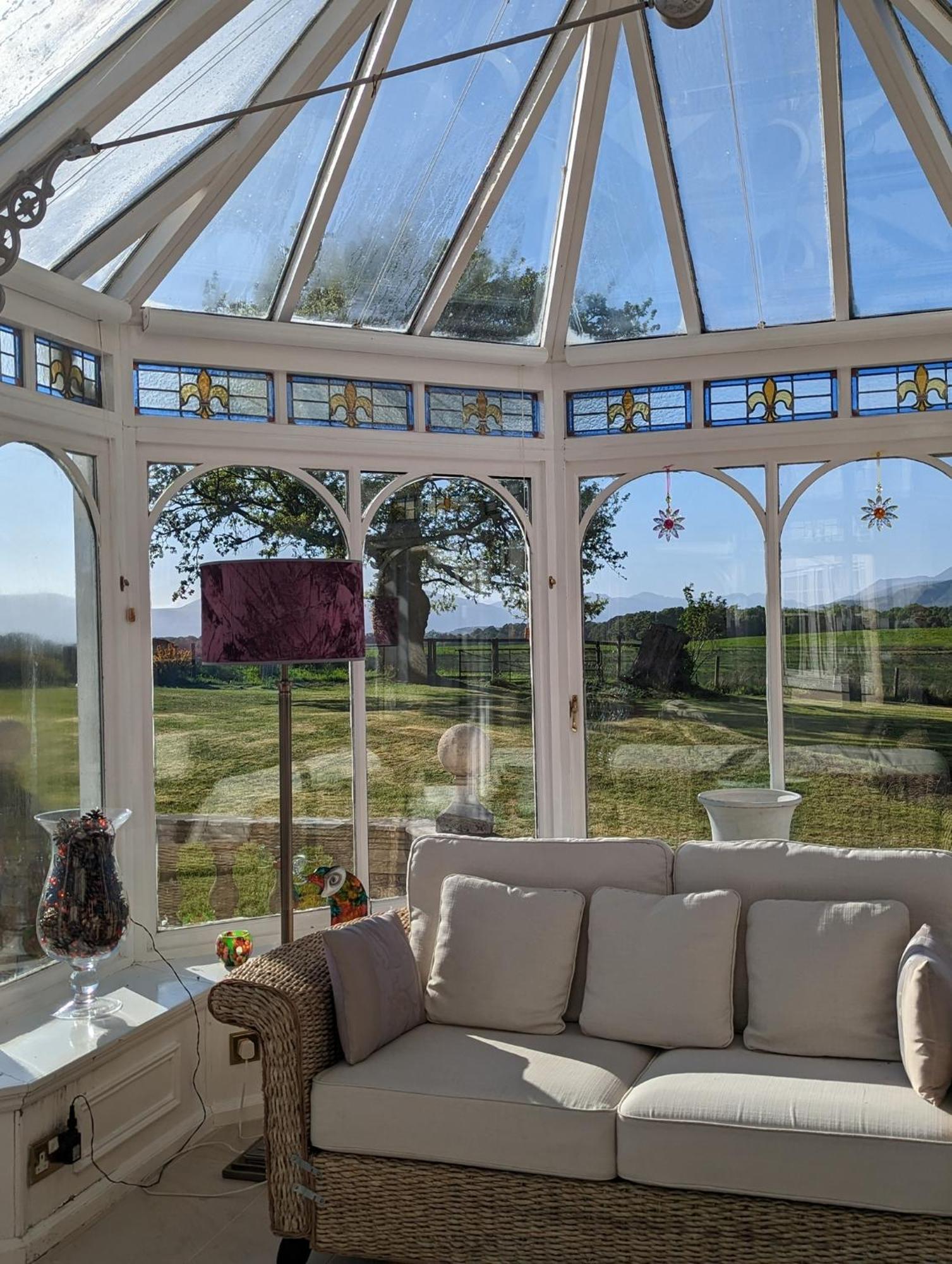Finn Village - Loch Lomond Villa B&B - Black Room With Jacuzzi-Style Bath Glasgow Esterno foto
